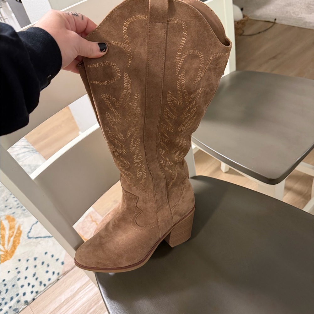 ARULA Brown Suede Western Boots SIZE 8W
